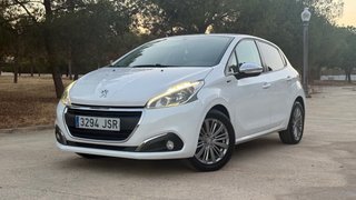 Peugeot 208 2016 12 meses de garantia