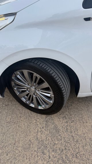 Peugeot 208 2016 12 meses de garantia