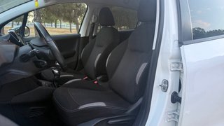 Peugeot 208 2016 12 meses de garantia