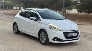 Peugeot 208 2016 12 meses de garantia