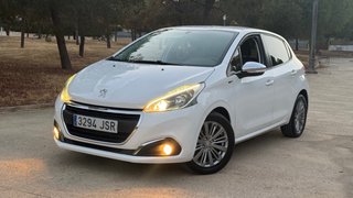 Peugeot 208 2016 12 meses de garantia