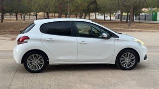 Peugeot 208 2016 12 meses de garantia