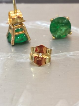 Pendientes Oro 18k Esmeraldas Colombianas DGL