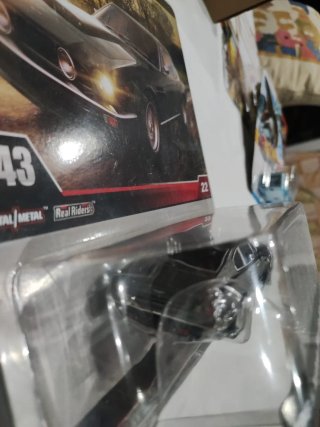 Hot Wheels 1985 Aston Martin V8 Vantage