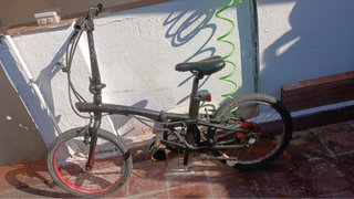 Bicicleta plegable negra