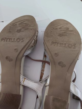 Sandalias Pitillos Beige y Plata
