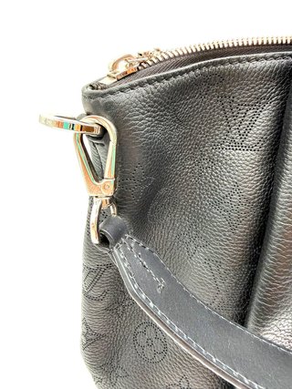 Bolso Louis Vuitton Phoenix Negro