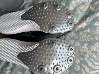 Zapatillas clavos atletismo y cross talla 34