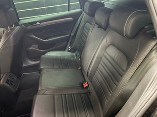 Volkswagen Passat 2024