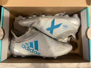 Botas Adidas X sin cordones