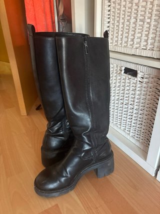 Botas altas Zara negras