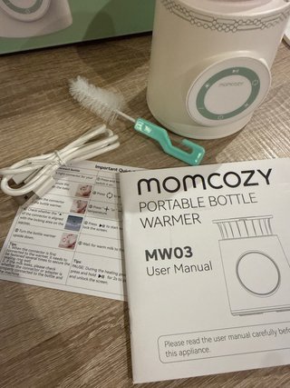 Calienta Biberones Portátil Momcozy MW03