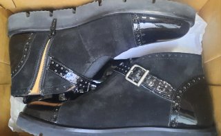 Semibotas Mujer, marca Amberone, talla 38 negras.