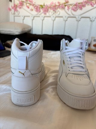 Zapatillas Puma altas blancas