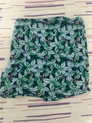Falda corta estampada floral