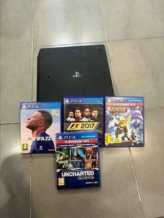 PlayStation 4 Slim Negra
