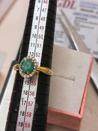 Anillo Oro 18k Esmeralda y Diamantes DGL