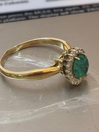 Anillo Oro 18k Esmeralda y Diamantes DGL