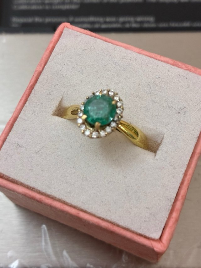 Anillo Oro 18k Esmeralda y Diamantes DGL