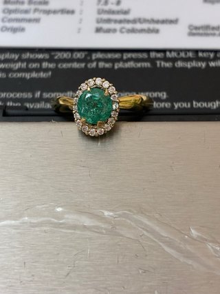 Anillo Oro 18k Esmeralda y Diamantes DGL