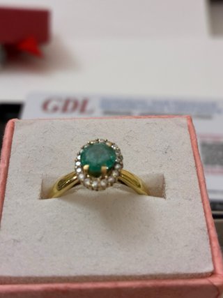 Anillo Oro 18k Esmeralda y Diamantes DGL