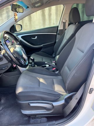 Hyundai i30 🟡 B