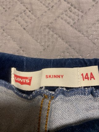 Pantalón corto Levi's 14 años, cintura de cordón