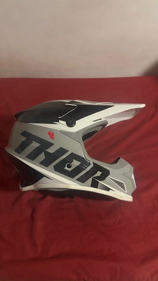 Casco Enduro Thor Blanco y Gris Talla XL