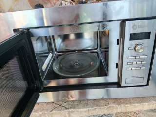 Microondas integrable Balay