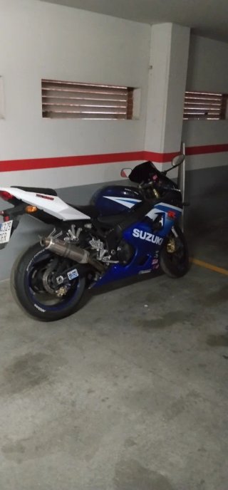 Suzuki GSXR600R Azul/Blanco