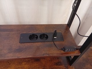 Escritorio con estantería y cajonera