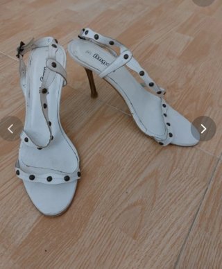 Sandalias Angari Piel Tacon Blancas
