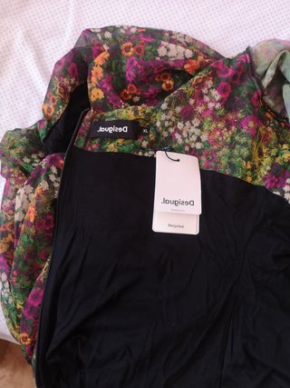 Vestido Desigual floral talla XL