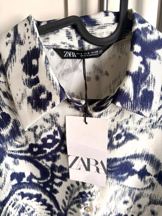 Camisa Zara Estampada Elegante Talla S