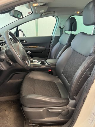Peugeot 3008 HDI 🟡 B