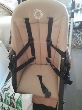 Coche  y silla Bugaboo  convertible completo