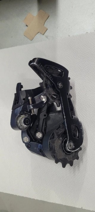 Cambio SRAM FORCE AXS 12V para piezas leer bien.