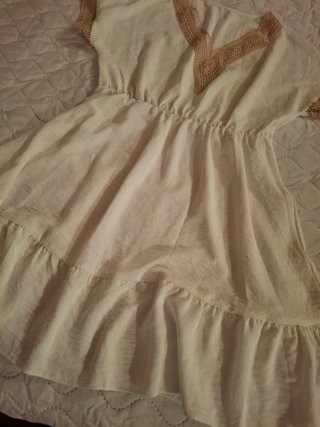 Vestido blanco corto talla S con encaje