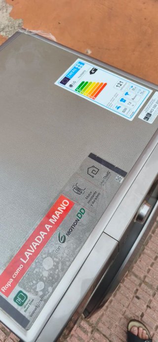 Lavadora LG gris 7,0 Kg