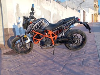 KTM 690 Duke Naked