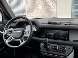 Land Rover Defender 2020