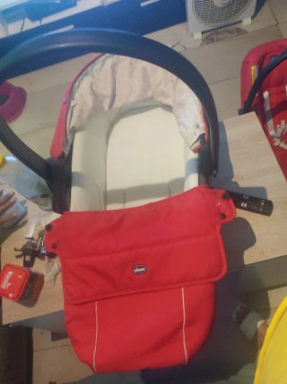 Carro de bebé Chicco completo rojo