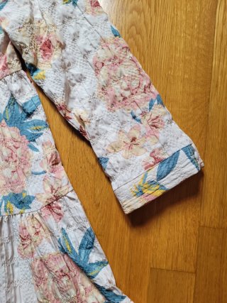 Vestido Zara floral mini