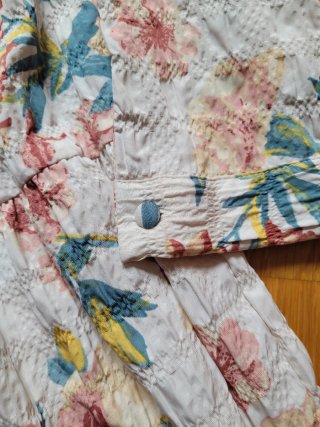 Vestido Zara floral mini