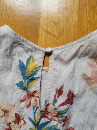Vestido Zara floral mini