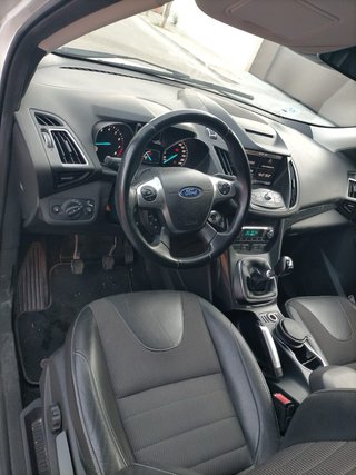Ford Kuga 2016