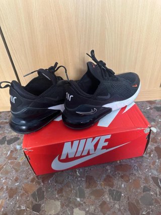 Zapatillas Nike Air Max 270 Negras Naranja