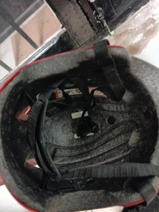 Casco de escalada rojo Talla M