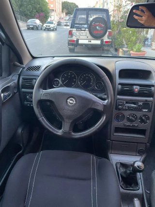 Opel Astra 2004