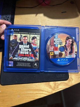 GTA V Premium Edition PS4